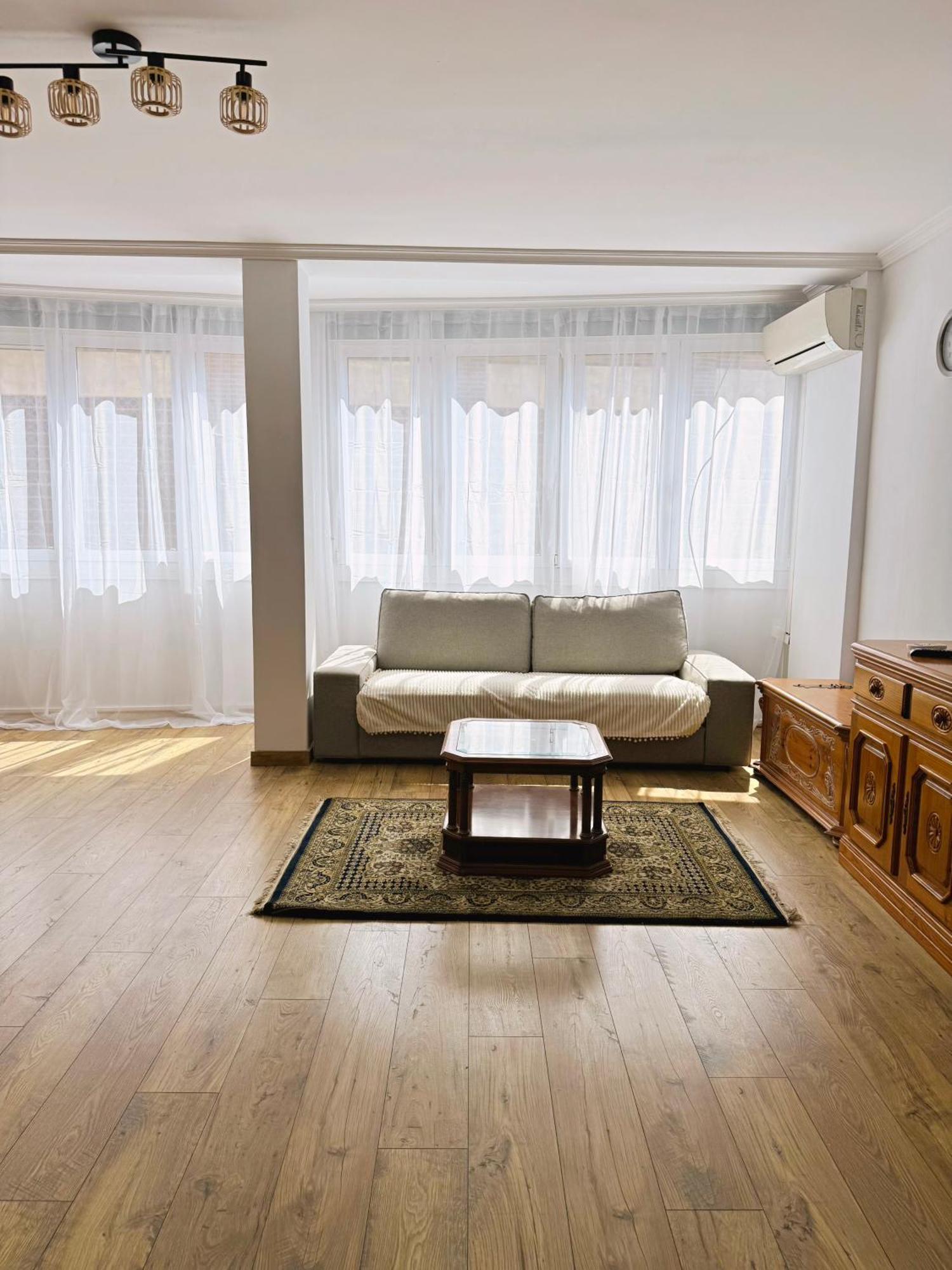 Piso En Playa De Apartament